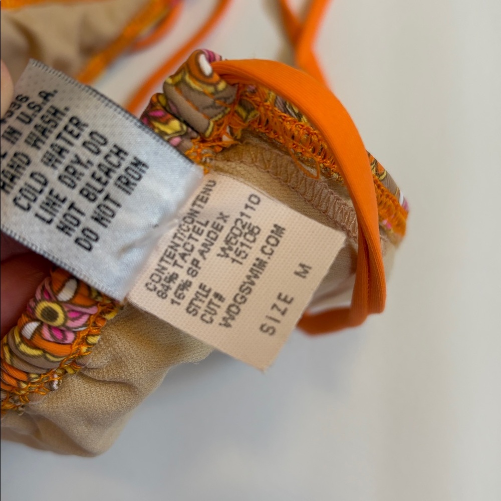 W Swim Bikini Top Orange Pink size Medium New with Tags. - Picture 7 of 7